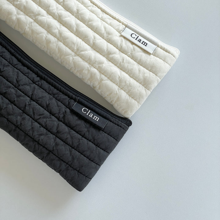 Clam ペンケース フラットタイプ ソフトクリーム ソフトブラック - 韓国雑貨・韓国文房具通販のオンラインストア『But Butter』