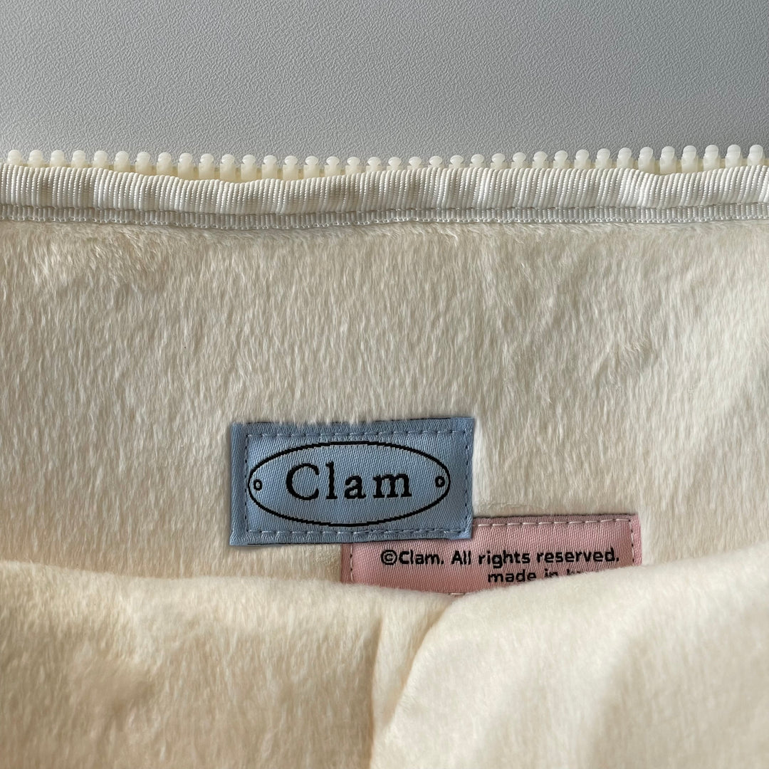 Clam iPadケース 11インチ ソフトクリーム ホワイト - 韓国雑貨・韓国文房具通販のオンラインストア『But Butter』