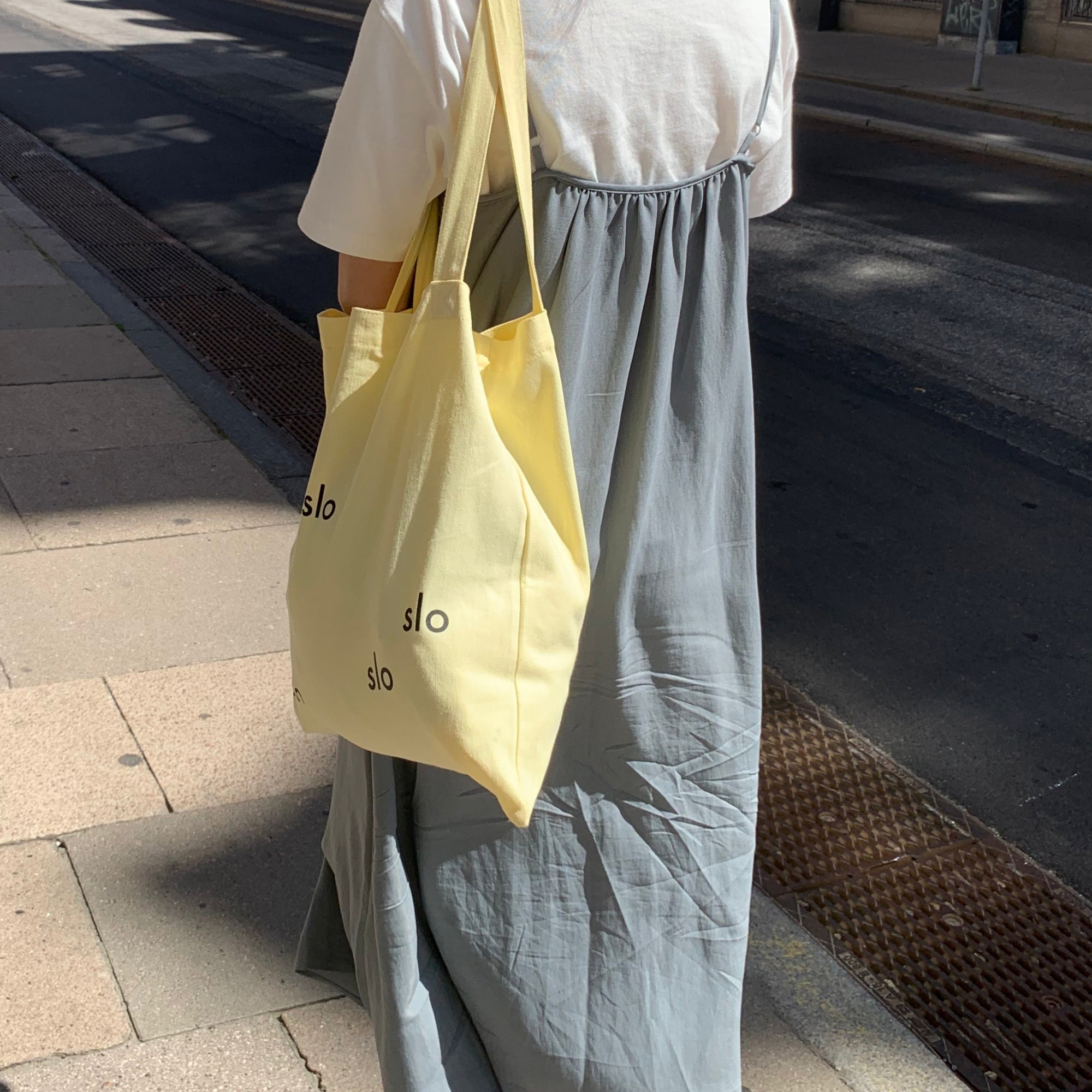 unfold トートバッグ oslo – 韓国雑貨・韓国文房具通販の